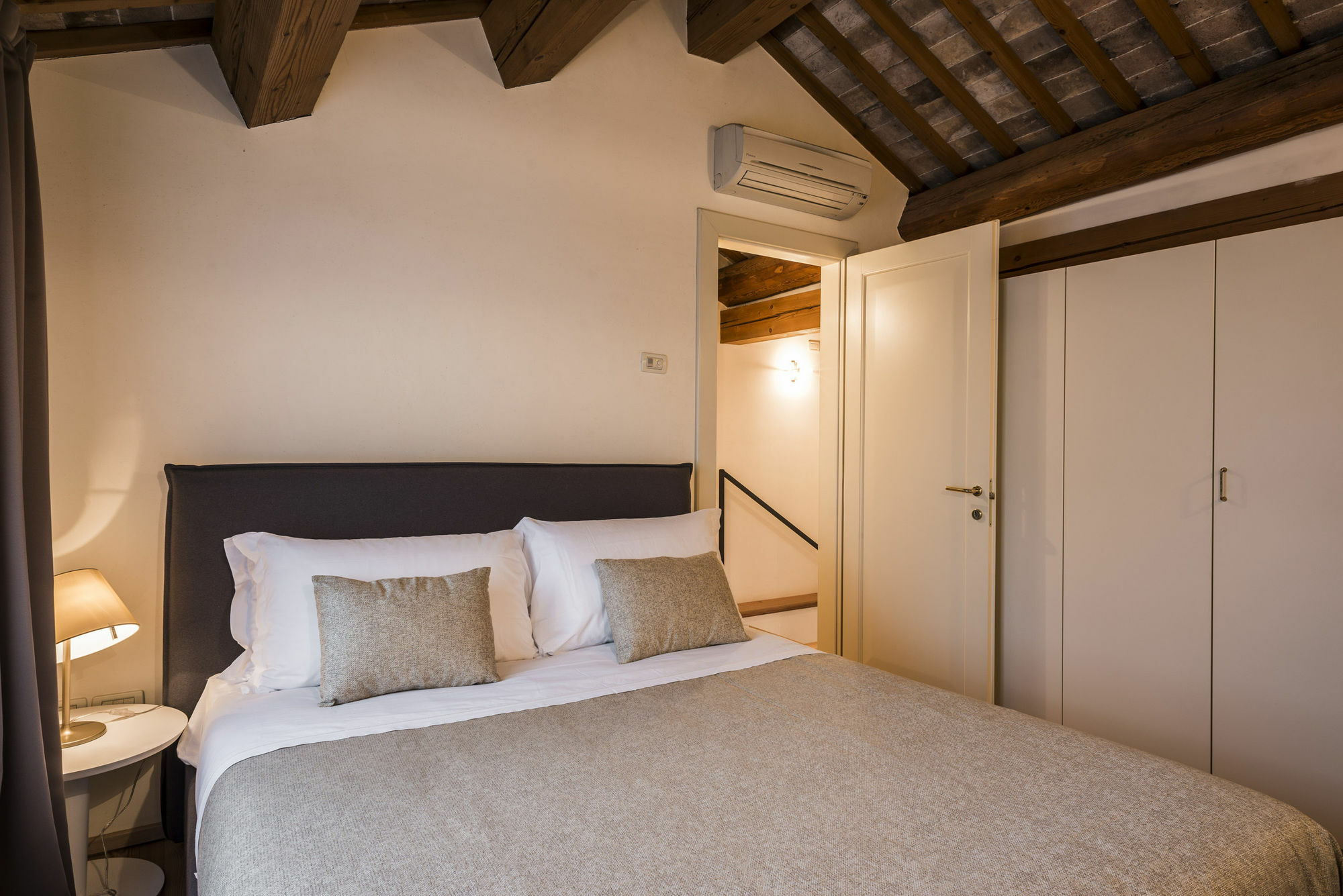 Myplace Sant'Agostino Apartment Тревизо Экстерьер фото